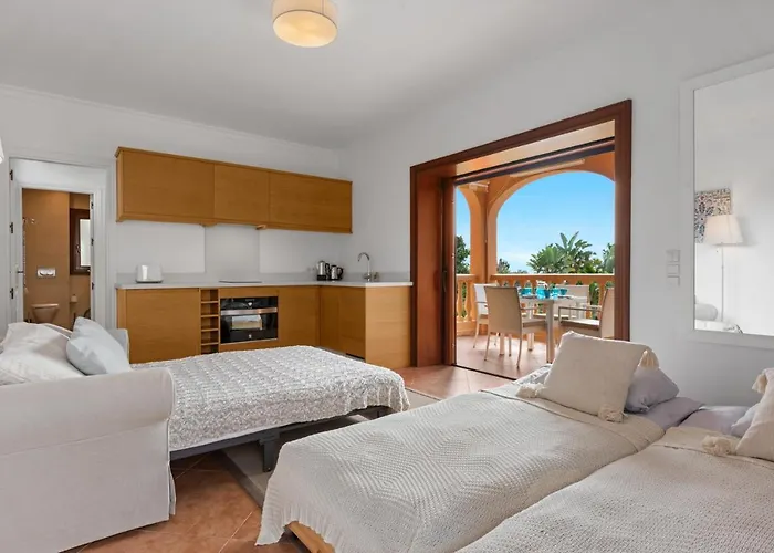 Beach Villa Sea La Vie Marbesa